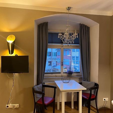 Studio Am Neuen Schloss 미르스부르크 외부 사진